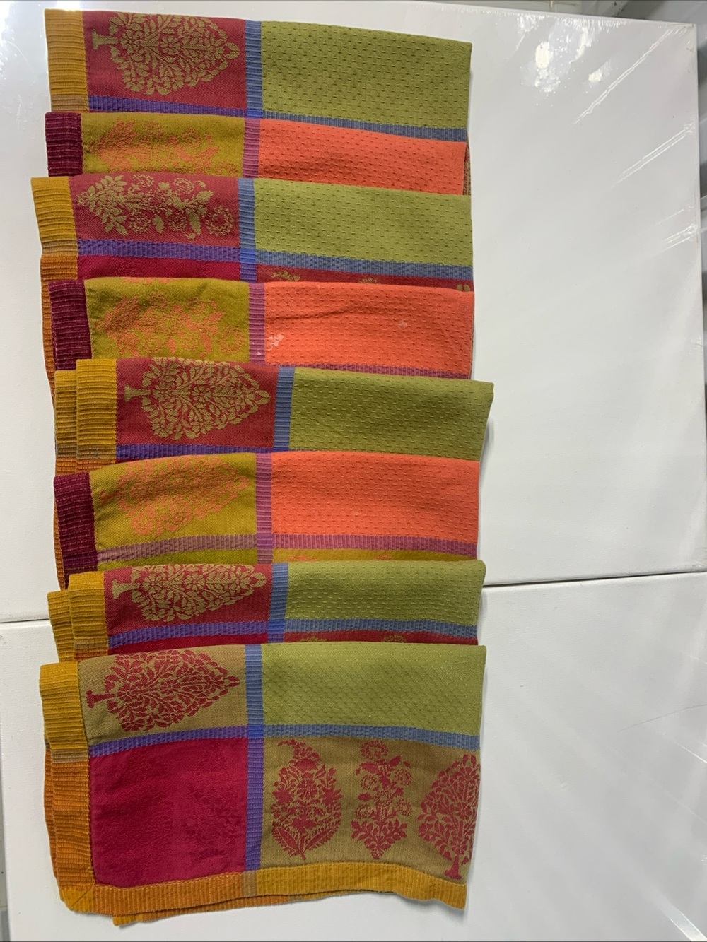 Eight Le Jacquard Français Primrose Border Napkins - 8 Pieces
